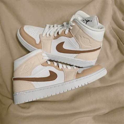 nike air jordan 1 beige damen|jordan 1 shoes for women.